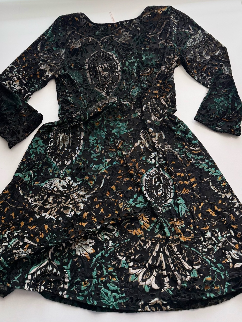 Free People Women's Black Floral Velvet Fit & Flare Dress size L - Picture 4 of 9